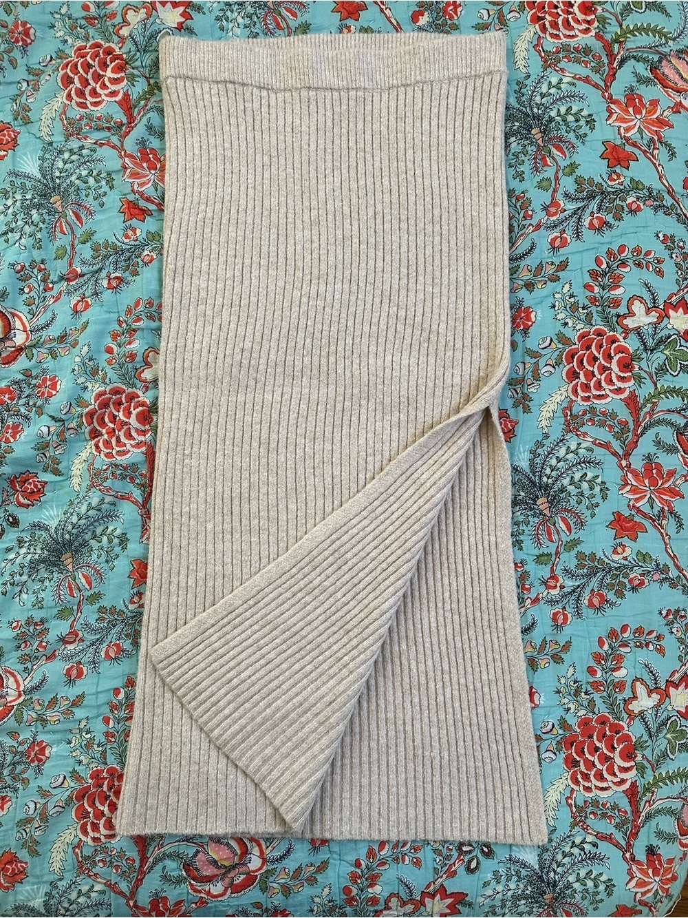 American Eagle Outfitters Ribbed Knit Midi Skirt Oatmeal Beige Side Slit Large